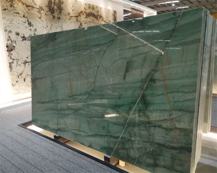 green quartzite kitchen