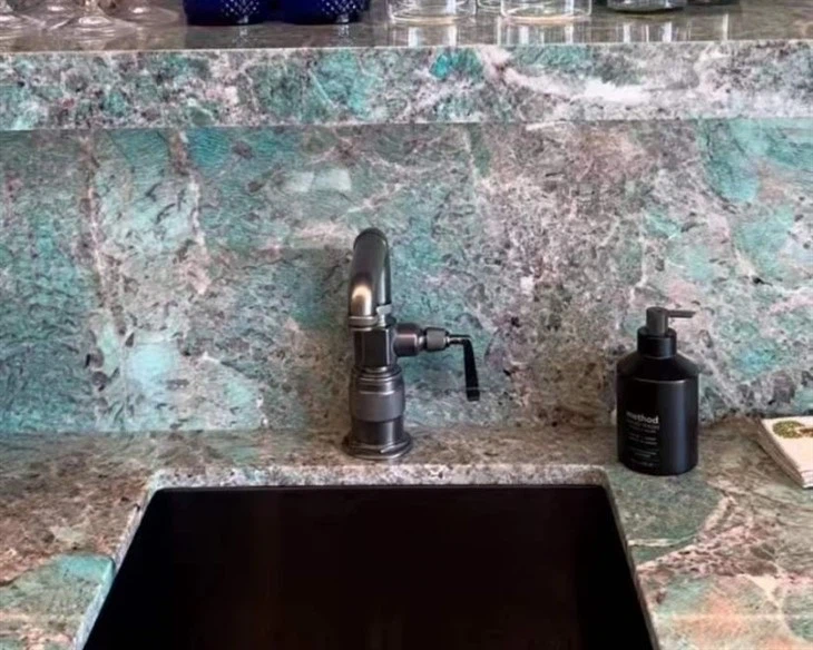 Amazon Green Quartzite Counter Amazon Green Quartzite Counter