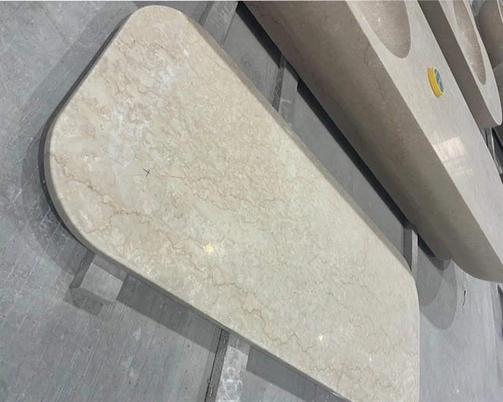 beige marble tile